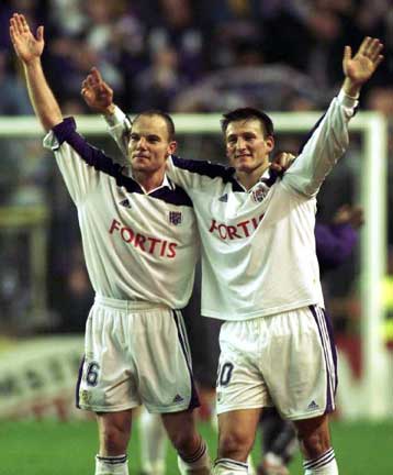 «Οκτάσφαιρη» η Αντερλεχτ στο Βέλγιο – Τέσσερα γκολ ο Ραντζνίσκι