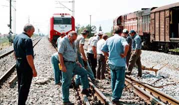 Εκτροχιασμός αμαξοστοιχίας του ΟΣΕ έξω από το Λιανοκλάδι Φθιώτιδος