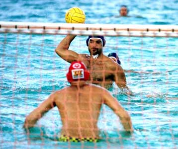 Πήραν την πρόκριση τα Χανιά στο LEN Trophy <i> Επικράτησαν με 4-2 της Ραπίντ Βουκουρεστίου </i>