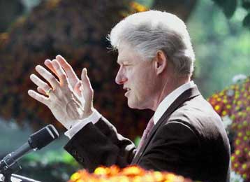 Τα ισραηλινά ελικόπτερα ξαναχτυπούν τους Παλαιστινίους<i>Ελάχιστες οι πιθανότητες επανάληψης των