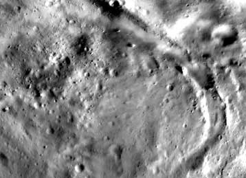 Επιτυχημένη η προσέγγιση του Έρωτα από το Near-Shoemaker