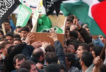 Με σημείωμά του αυτόχειρας βομβιστής παρακινεί τους Παλαιστινίους σε νέες επιθέσεις<i>Πρόωρες εκ