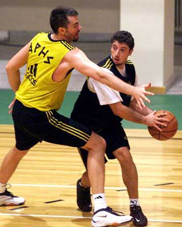 Με αποχή απειλεί ο Γκραντ τον Αρη στον αγώνα με τον Παναθηναϊκό