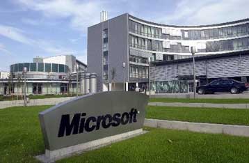 Εισβολή χάκερ στο δίκτυο υπολογιστών της Microsoft