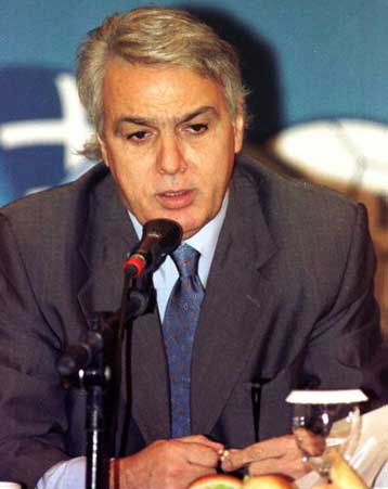 Για υπέρβαση εξουσίας από το Γ.Φλωρίδη έκανε λόγο ο Β.Μητρόπουλος