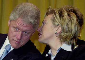 H Χίλαρι Κλίντον επιστρέφει τη δωρεά παλαιστινιακής οργάνωσης