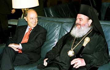 Μετά την πρόσκαιρη ύφεση, νέα σύννεφα στις σχέσεις Κράτους και Εκκλησίας <i>Οξείες κατηγορίες το