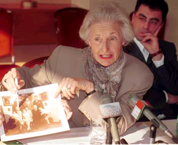 Θησαυροί κλεμμένοι από τους ναζί επιστρέφουν στους νόμιμους κατόχους τους