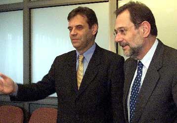 Οι ηγέτες των βαλκανικών χωρών υποδέχονται τον Κοστούνιτσα στα Σκόπια