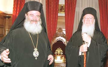 Τετ – α – τετ Σημίτη – Χριστόδουλου στο δείπνο για τον Οικουμενικό Πατριάρχη