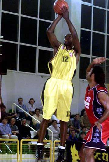 Μεγάλη νίκη του Αμαρουσίου στην Τουρκία με 99-95 στην παράταση επί της Καρσίγιακα