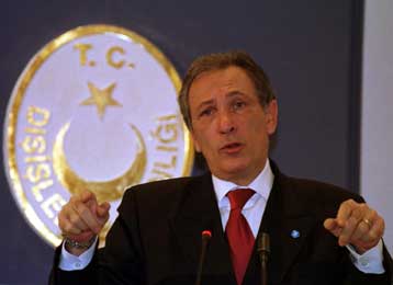 Έλληνες και Τούρκοι «δείχνουν» τώρα το ΝΑΤΟ για τις εξελίξεις στην Destined Glory<i>Αμετακίνητη