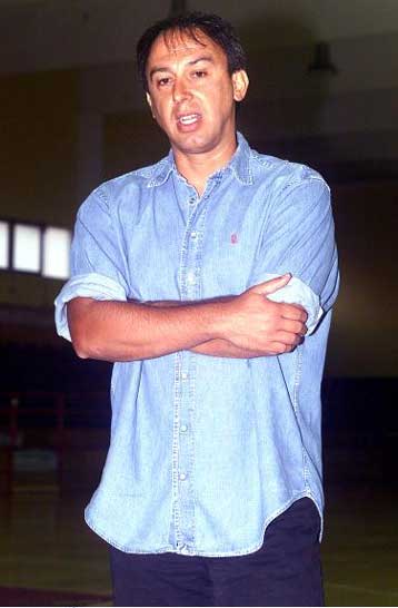 Εύκολο απόγευμα περιμένει την Τετάρτη η Νήαρ Ηστ στη ρεβάνς του Κόρατς με τον Αχιλλέα