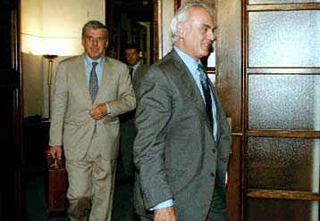 Το εξοπλιστικό κυριάρχησε στη συνάντηση του πρωθυπουργού με Παπαντωνίου – Τσοχατζόπουλο