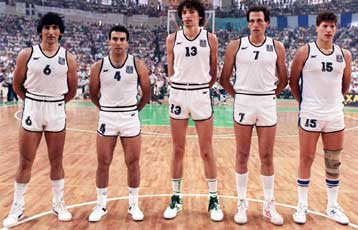 Ξανά στο παρκέ Γκάλης, Γιαννάκης, Φασούλας και Φάνης!<I>Η ΕΟΚ τούς τιμά στο Eurostars στο OAKA</