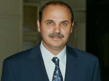 Προχωρά η αναδιάρθρωση του ΧΑΑ  <i>Εγκρίνεται ο κανονισμός συμπεριφοράς των εισηγμένων</i>