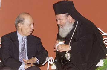 Δύο φορές στο ίδιο τραπέζι την Τρίτη πρωθυπουργός και Αρχιεπίσκοπος