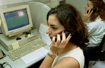 Έξι στις δέκα Ελληνίδες εργαζόμενες πέφτουν θύματα σεξουαλικής παρενόχλησης