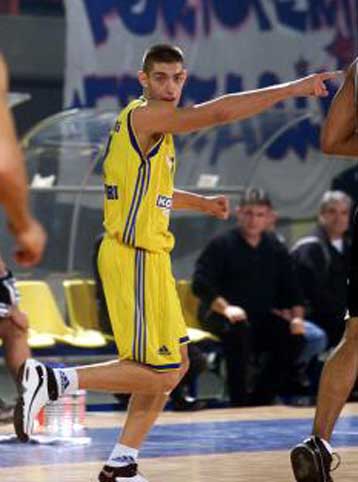 Ο Μιχάλης Πελεκάνος του Περιστερίου MVP της πρώτης αγωνιστικής στην Α1 μπάσκετ