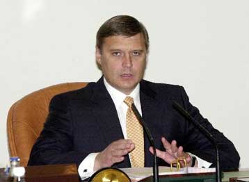 Στην Αγκυρα ο Ρώσος πρωθυπουργός με στόχο τη σύσφιγξη των ρωσοτουρκικών εμπορικών σχέσεων