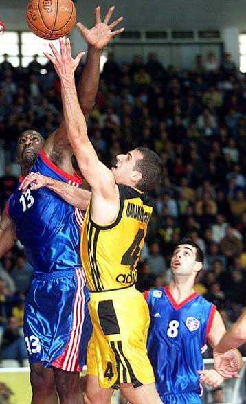 Συνάντηση Φλωρίδη – ΕΟΚ την Τρίτη και κόντρα της ομοσπονδίας με τον ΕΣΑΚΕ