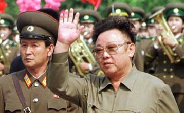 Ιστορική συνάντηση της Μ.Ολμπράιτ με τον πρόεδρο της Β.Κορέας