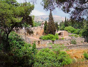 Αφαιρούνται τα ψηφιδωτά από τη Μονή Δαφνίου εν όψει των εργασιών αποκατάστασης