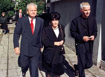 Βίλα δύο εκατ. δολαρίων χτίζει στο Βελιγράδι ο Μιλόσεβιτς<i>Αποκαλύπτεται το μέγεθος της διαφθορ