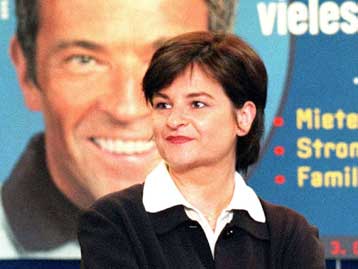 Νέα επίθεση Χάιντερ κατά των μεταναστών προκαλεί παρέμβαση του κόμματός του