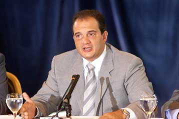 Έκκληση Καραμανλή προς όλους να σταματήσουν οι επιθέσεις στο εσωτερικό της ΝΔ