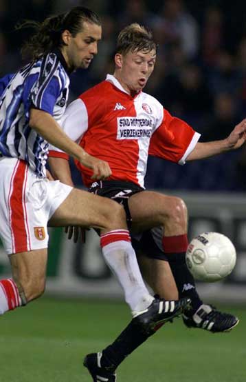 Έχασε η Χέερενβεν από τη Φέγενορντ με 2-0<i>Τα αποτελέσματα της ένατης αγωνιστικής στην Ολλανδία