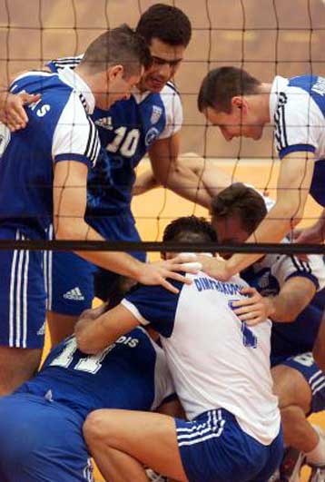 Νίκη πρόκριση του Πανελληνίου με 3-0 επί της τουρκικής Ζιράτ