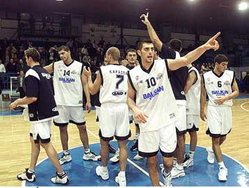 80-74 στην πρεμιέρα της Α1