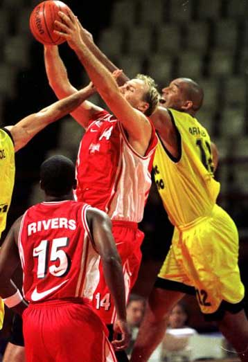 Σούπερ Ράντζα και 79-65 του Ολυμπιακού επί της Δάφνης