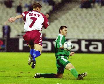 Το Αμβούργο «χάνει» τον Γκροθ