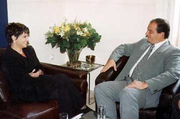 Συμβολή και της Ελλάδας για την ειρήνευση στη Μέση Ανατολή ζητά το Ισραήλ