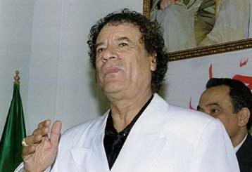 Η Γαλλία έτοιμη να ασκήσει δίωξη εναντίον του Καντάφι