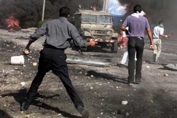 Κρίσιμο 24ωρο για την κατάπαυση του πυρός στη Μέση Ανατολή <I>Ψήφισμα καταδίκης του Ισραήλ ετοι