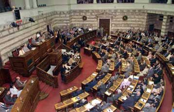 Αυξήσεις διεκδικούν οι βουλευτές