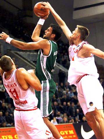 Ήττα στη Μόσχα ο Παναθηναϊκός με 69-57 από την ΤΣΣΚΑ