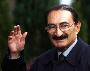 Τις σχέσεις τους στον αμυντικό τομέα συσφίγγουν Τουρκία και Αλβανία