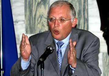 Στα συμπεράσματα του Ελσίνκι πρέπει να βασίζεται η εταιρική σχέση ΕΕ – Τουρκίας, δηλώνει ο Φερχόιγκε