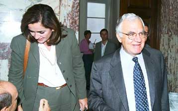 Νέες αιχμές Κεφαλογιάννη κατά Μητσοτάκη για υπονόμευση της ΝΔ