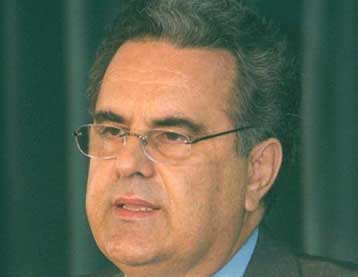 Δύο χιλιάδες παράνομα φροντιστήρια στην περιφέρεια καταγγέλλει η ΟΕΦΕ