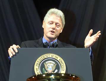 Το Κογκρέσο ενέκρινε νομοσχέδιο για τη χαλάρωση του εμπάργκο κατά της Κούβας