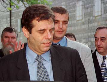 Επαφές Κοστούνιτσα με την αντιπολίτευση για το σχηματισμό νέας κυβέρνησης