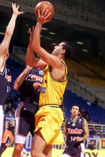 Με το δεξί η ΑΕΚ ύστερα από ματς θρίλερ, 78-77 την Κίντερ