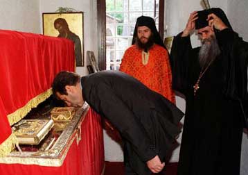 Συνάντηση με ηγέτες βαλκανικών χωρών θα έχει ο Κοστούνιτσα