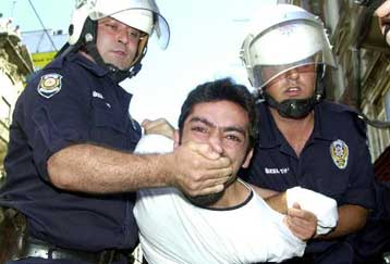 Παγκόσμια εκστρατεία από τη Διεθνή Αμνηστία για την κατάργηση των βασανιστηρίων