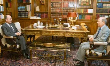 Εφ όλης της ύλης ενημέρωσε ο Σημίτης τον Πρόεδρο της Δημοκρατίας